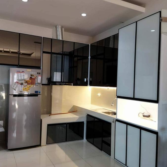Kitchen Set Aluminium+Frame Kaca Kombinasi