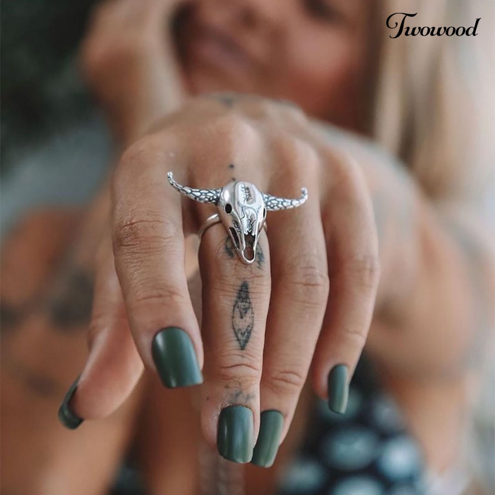 Cincin Model Kepala Sapi Hollow Gaya Vintage Untuk Pria Dan Wanita