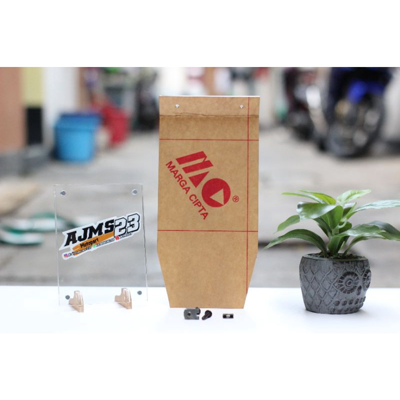 MIKA AKRILIK PELINDUNG SHOCK SKOK BELAKANG DARI KOTORAN CBR150R CB150R LED