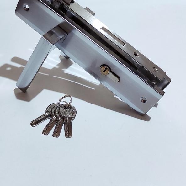 kunci pintu rumah Cyl(besar) Segi netz