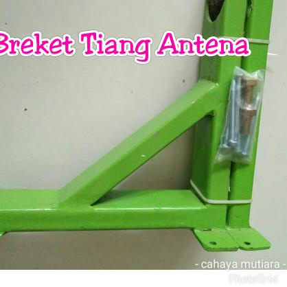 Breket Tiang Antena