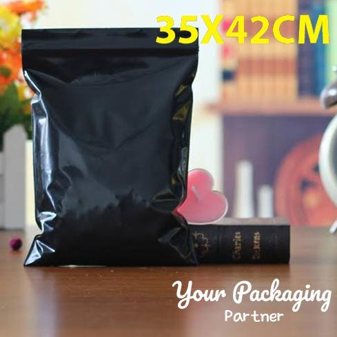 

PLASTIK PACKING IMPORT POLYMAILER 35x42 +4 CM ORIGINAL TEBAL 40 MICRON - 35X42 HITAM PE