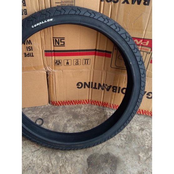 Ban Luar Sepeda 20 x 1.95