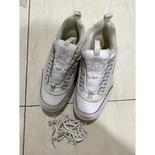 PRELOVED sepatu fila ORIGINAL warna putih woman size 36