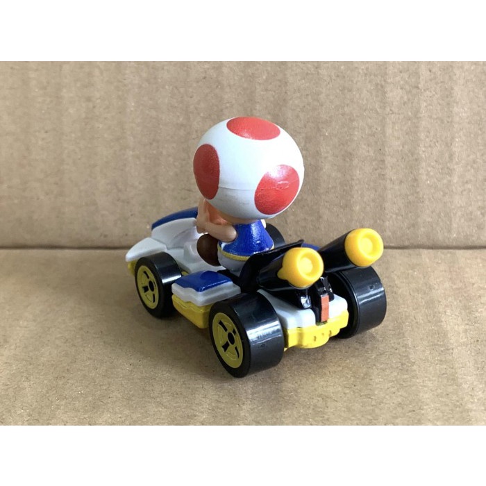 Hotwheels Mario Kart Toad Standard Kart Loose Pack