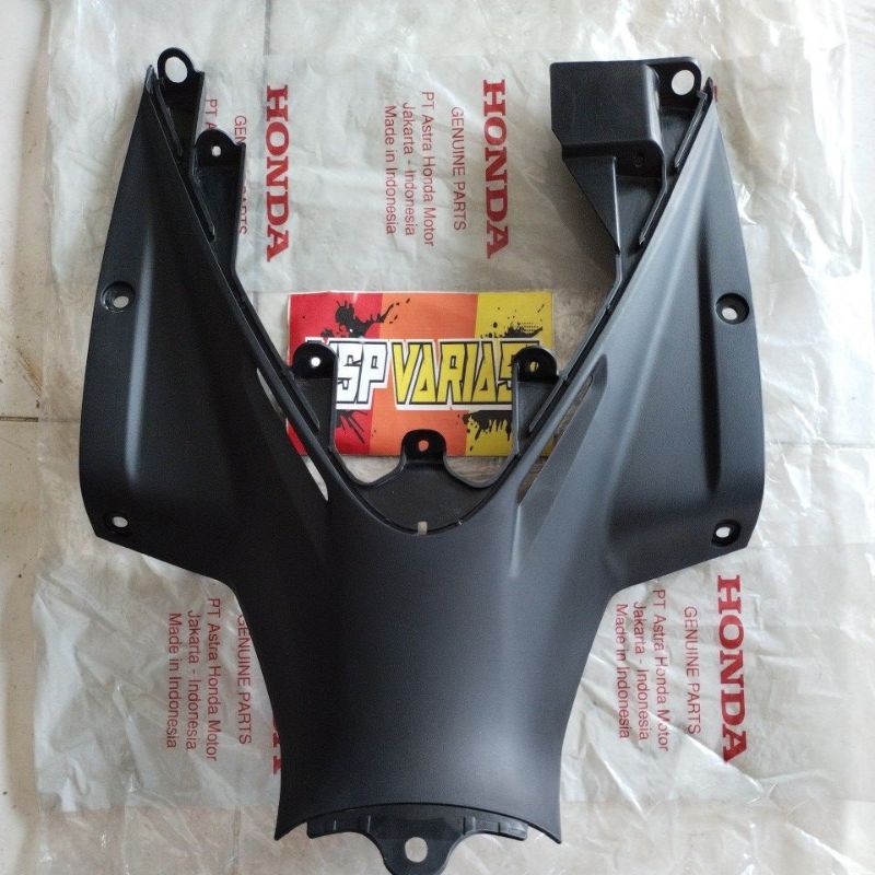 Original 64320-KWW-A00 Cover Sambungan Bawah Kontak Revo 110 Absolute & Fit 2009 - 2010