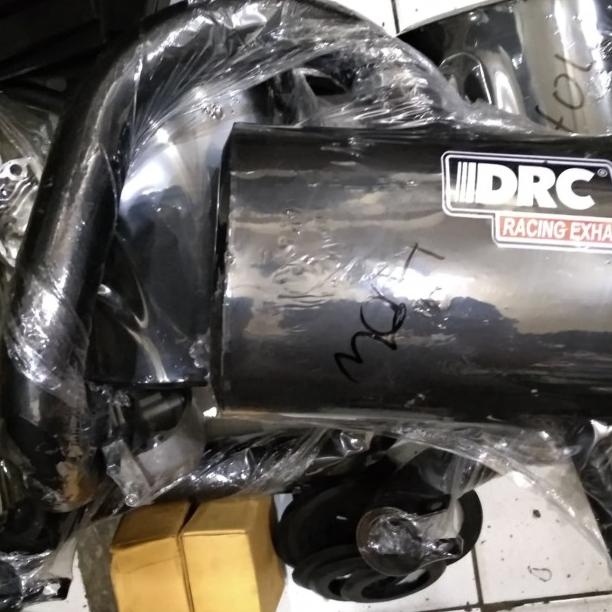 knalpot vespa racing merk DRC