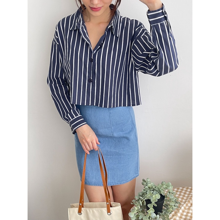 Kadaka T-0481 Crop Kemeja Wanita Stripes Tangan Panjang