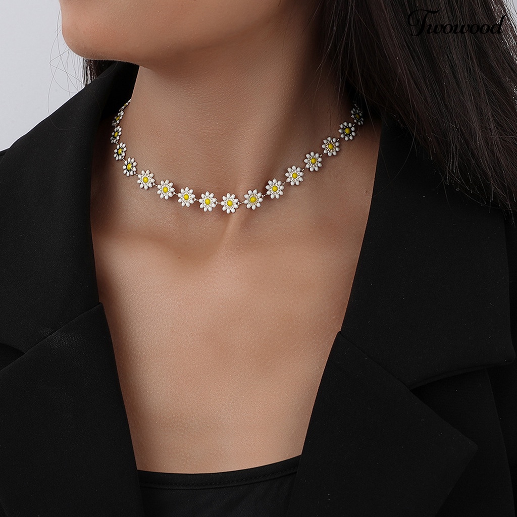 Kalung Rantai Klavikula Dapat Disesuaikan Gaya Retro Untuk Wanita