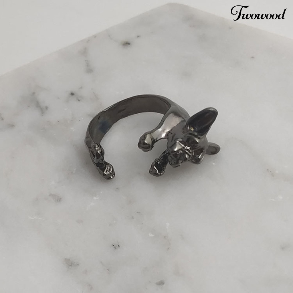 Cincin Bentuk Anjing Bulldog Bahan Alloy Gaya Vintage Untuk Wanita