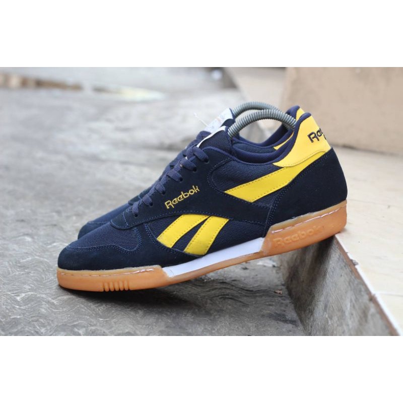 SEPATU SNEAKERS PRIA REEBOK IMPORT VIETNAM