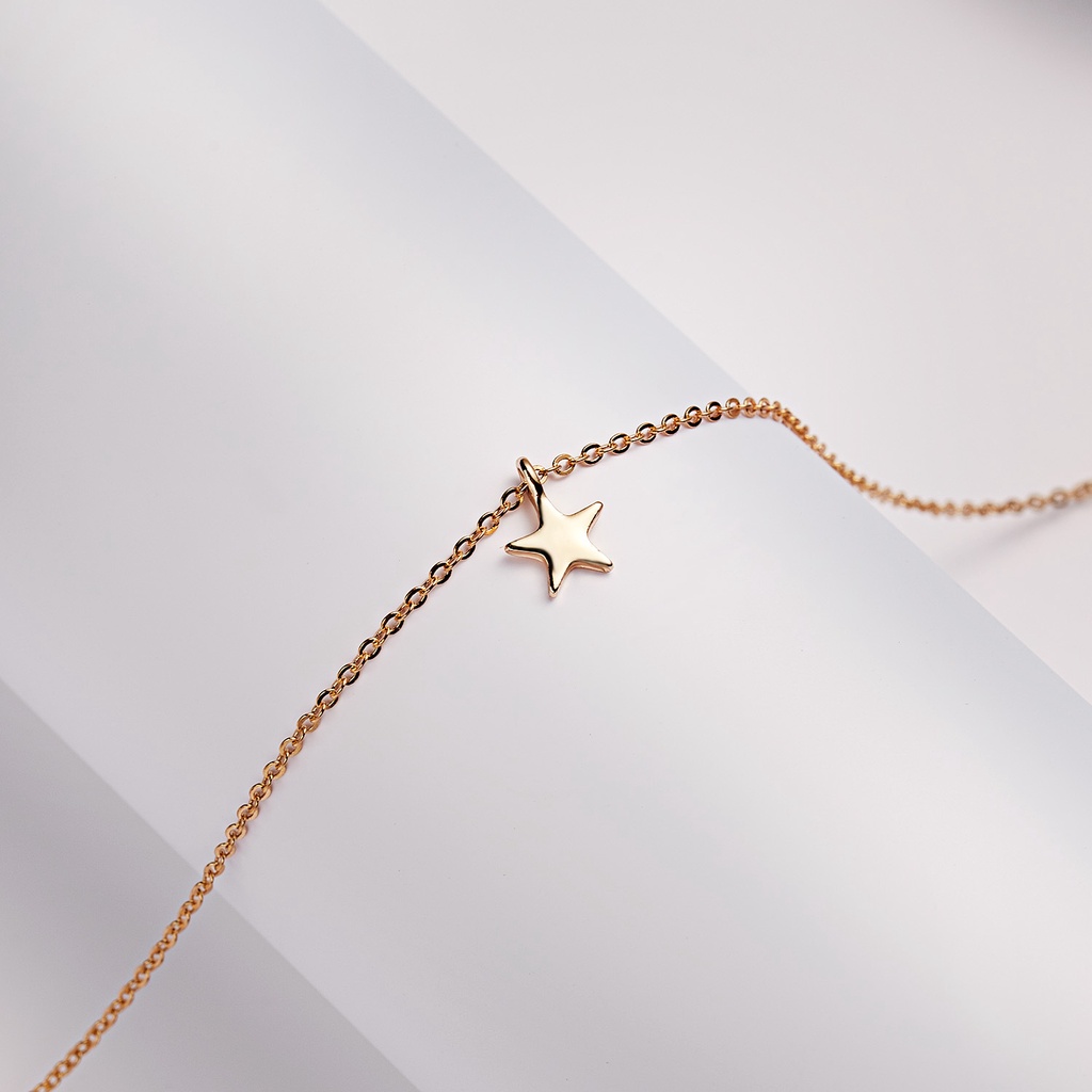 Kalung Rantai Liontin Hati / Bintang Bahan alloy Lapis Emas Untuk Wanita
