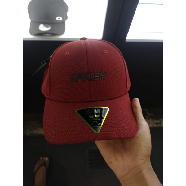 Topi Oakley Original