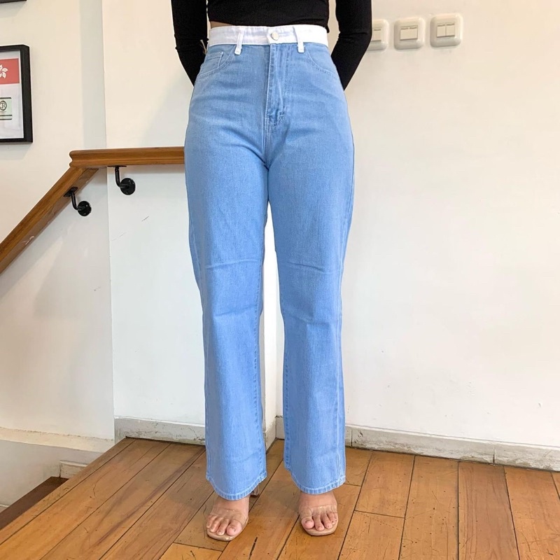 JULIAN CULLOTE JEANS 222