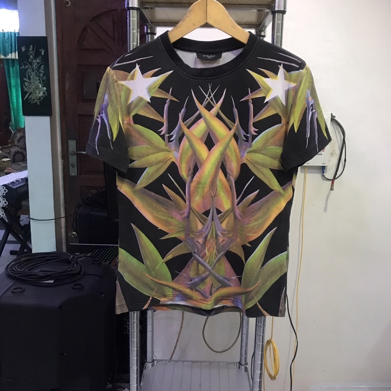 Kaos Givenchy Paris