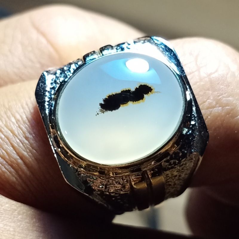Batu Akik Dendrite Kristal motif ulat bulu. bukan bacan doko kecubung wulung