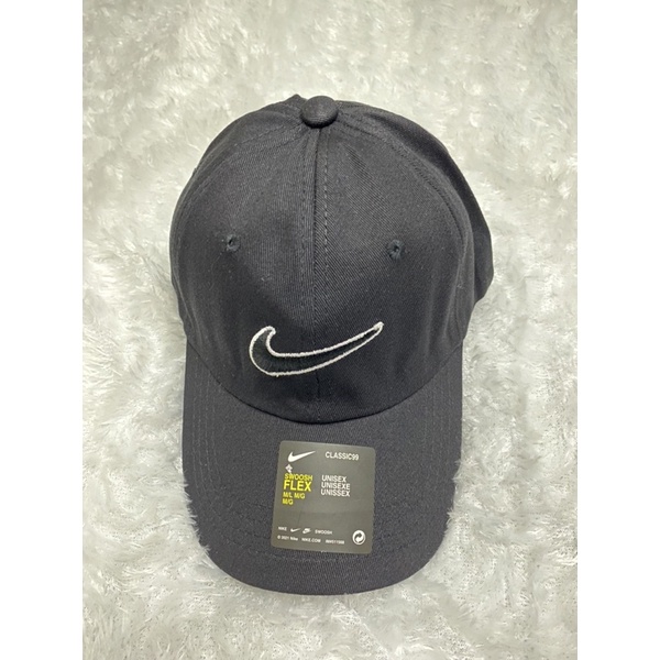 Topi Baseball Nike simple black A-059