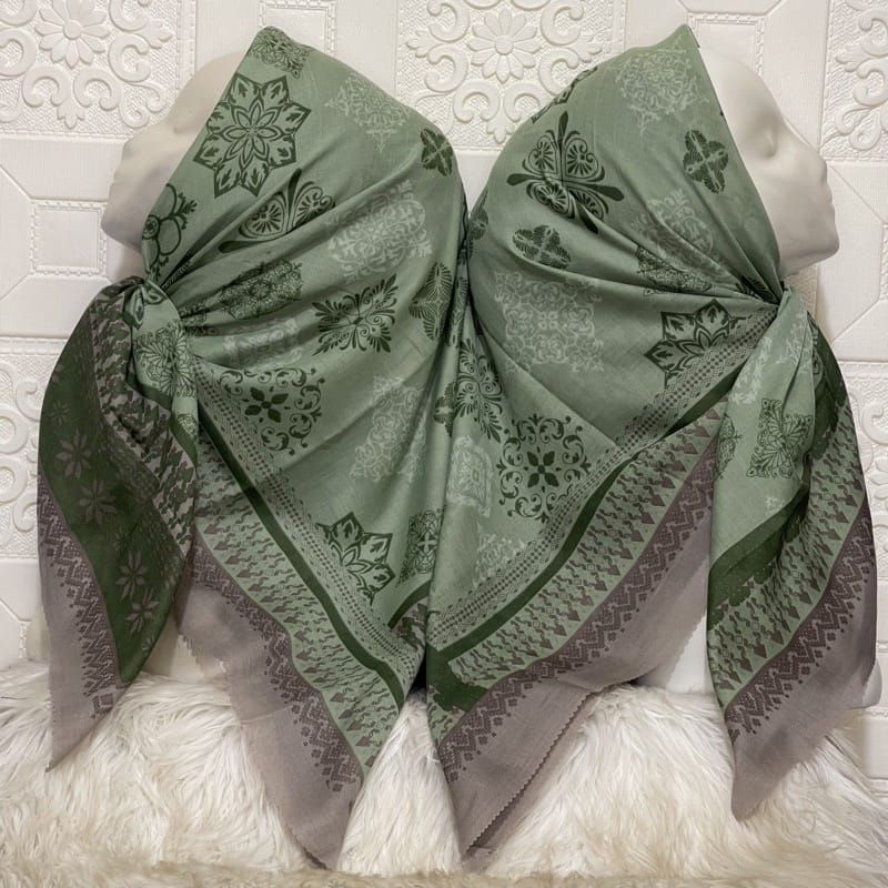 WDAqifa Segi Empat Deenay KW Voal Motif Batik Elegan Ready Hijau Matcha