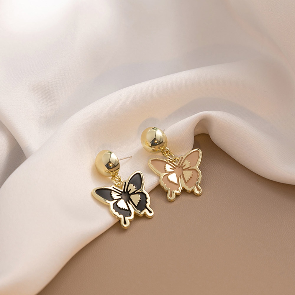 Anting Stud Enamel Bentuk Hewan Butterfly Warna Campur Untuk Wanita