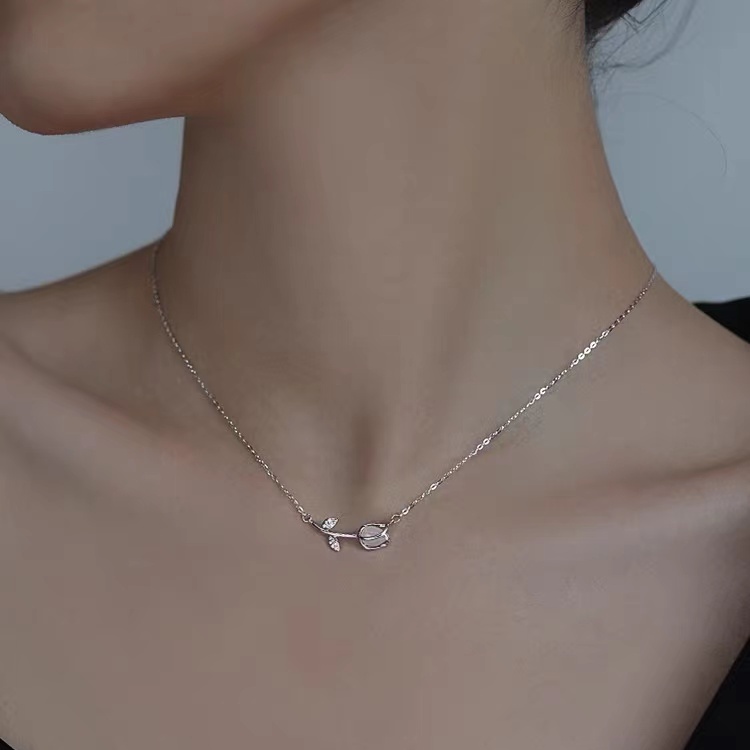 Kalung Rantai Klavikula Hias Liontin Opal Bentuk Tulip