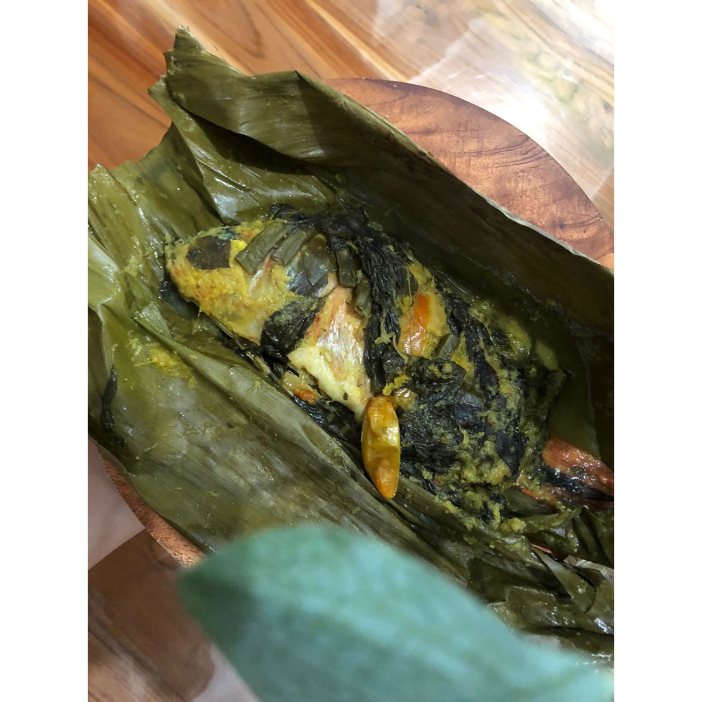 

Pepes Ikan Nila Bumbu Kuning 1 Ekor