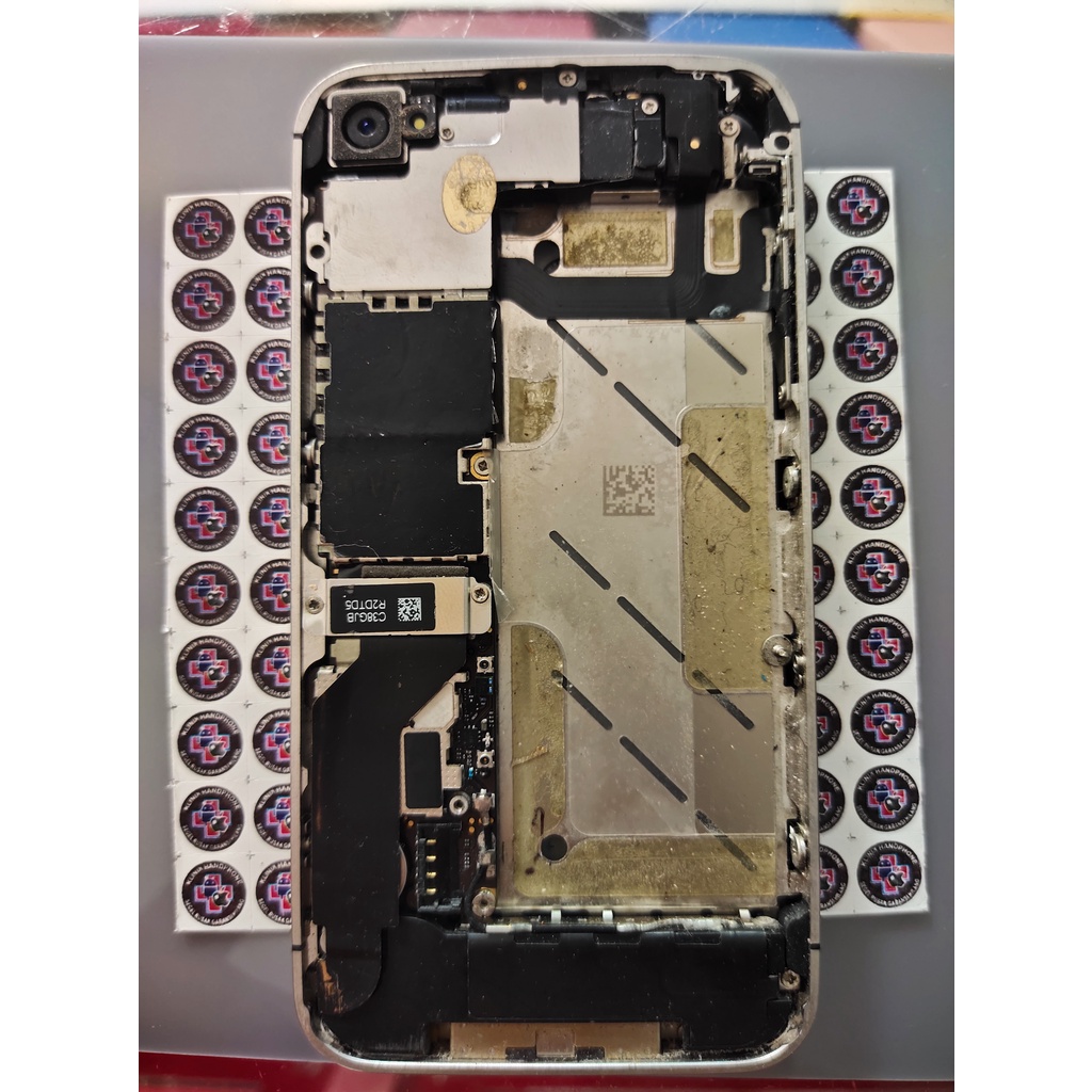 mesin iphone 4 hidup,sandi dan icloud bonus