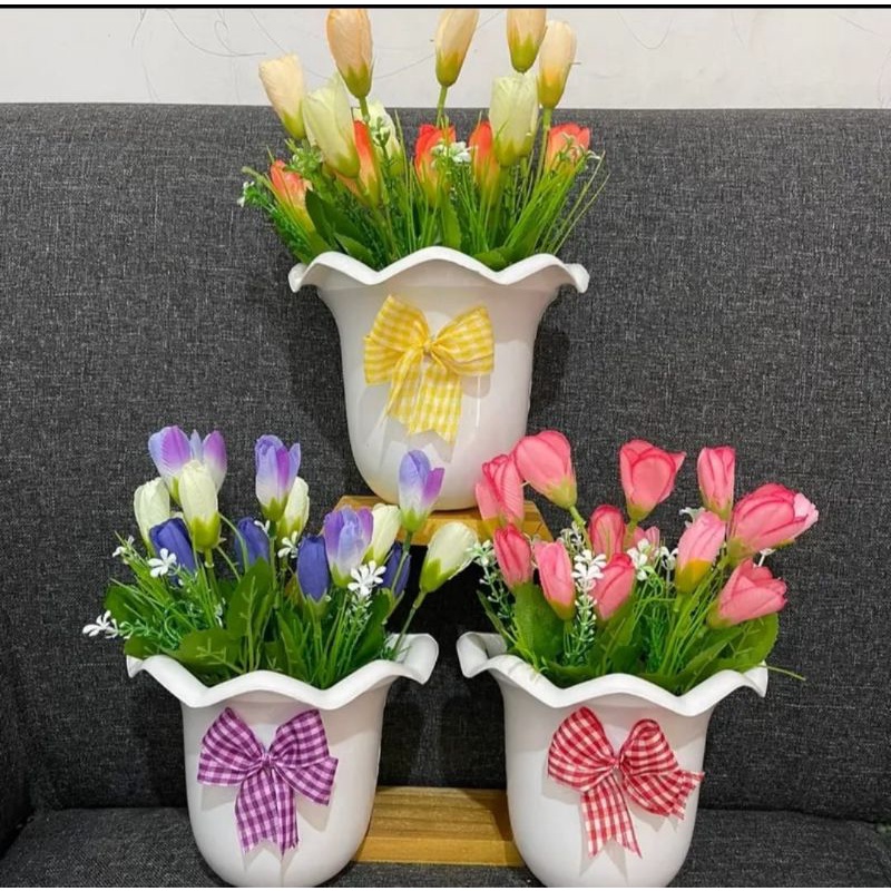 BUNGA HIAS DINDING ARTIFICIAL / BUNGA TULIP DINDING
