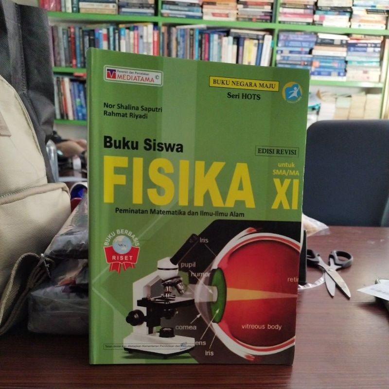 Buku Siswa Fisika SMA Kelas XI/11 Mediatama