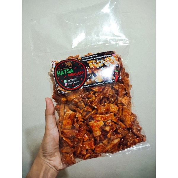 

Keripik Manggleng Balado dengan taburan wijen