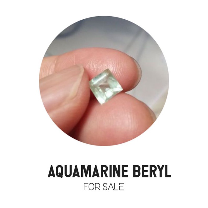 Batu Aquamarine Beryl Natural