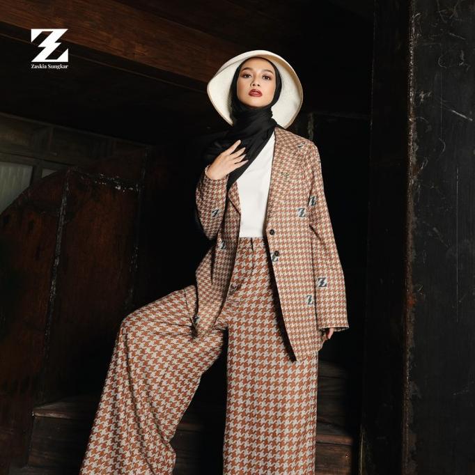 ZASKIA SUNGKAR MELODY SET