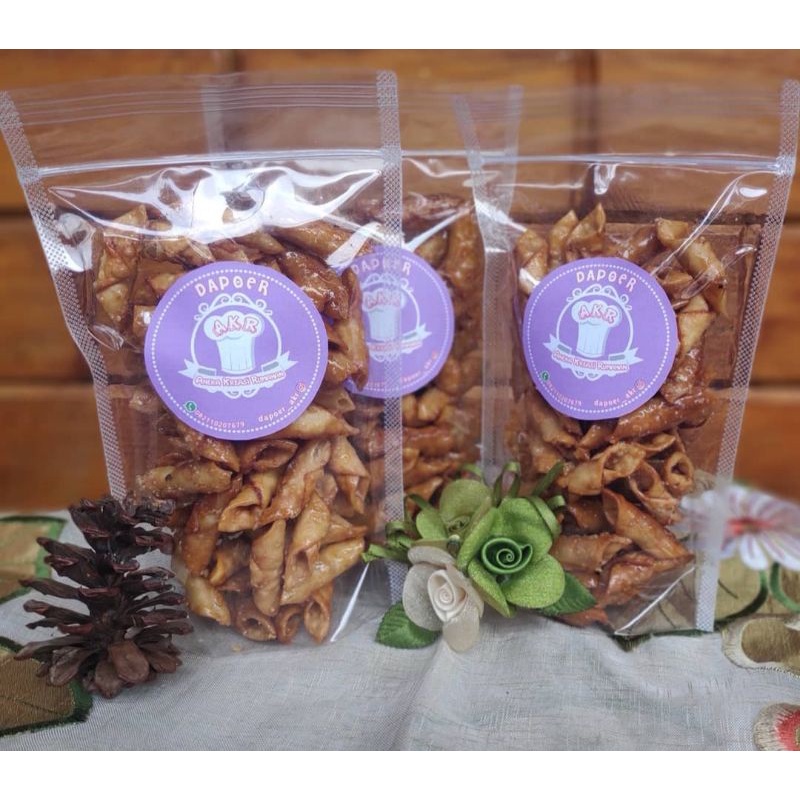 

kacang / keju sembunyi 500gr / 1 kg