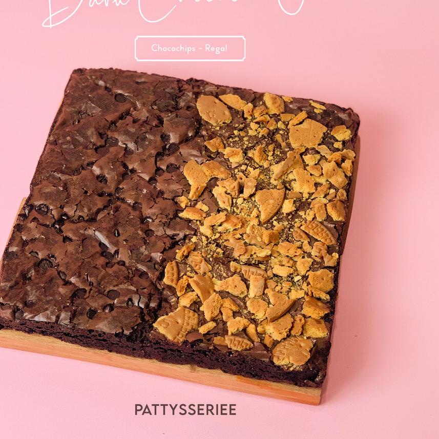 

Fudgy Brownies Dark Chocolate Ori (add toppings) 20x20cm BACA DESKRIPSI