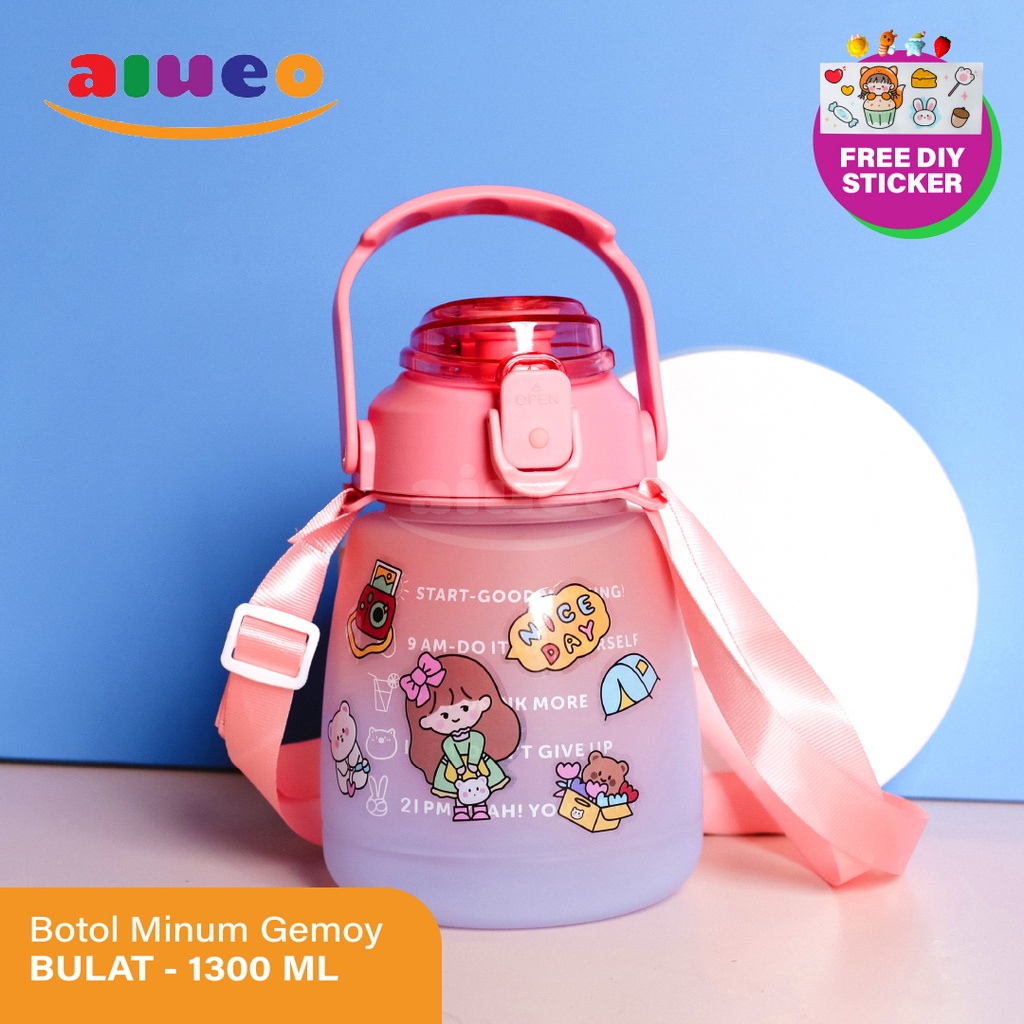 AIUEO | GRATIS TALI GRATIS STIKER LUCU Botol Minum Anak Gemoy 1.3 Liter Free Sticker 2D &amp; 3D Viral Pelangi Motivasi Korea Anak Besar Jumbo Olahraga Kantor Gradasi Sport