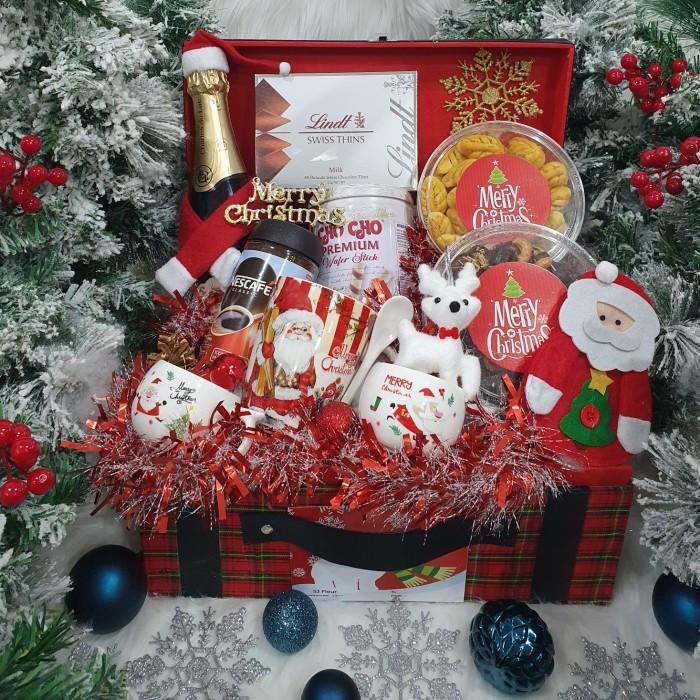 

Paket Dekorasi Hampers Natal Christmas Parcel Hadiah Kue Kering 50 001