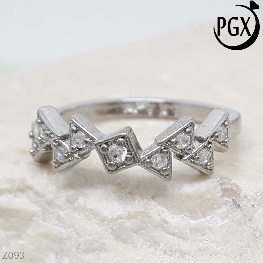PGX Cincin Xuping Wanita Lapis Emas Aksesoris Perhiasan Fashion Premium - Z093