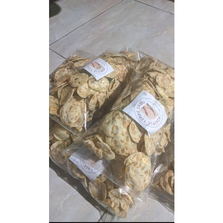 

KERIPIK SAGU TEMPE
