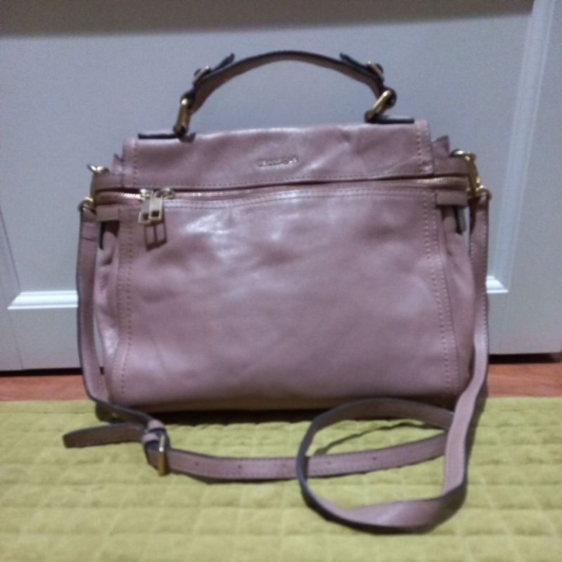 Preloved hand & sling bag Bean Pole