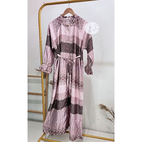 DRESS LILAC SALUR/dress cantik/gamis cantik/gamis terbaru