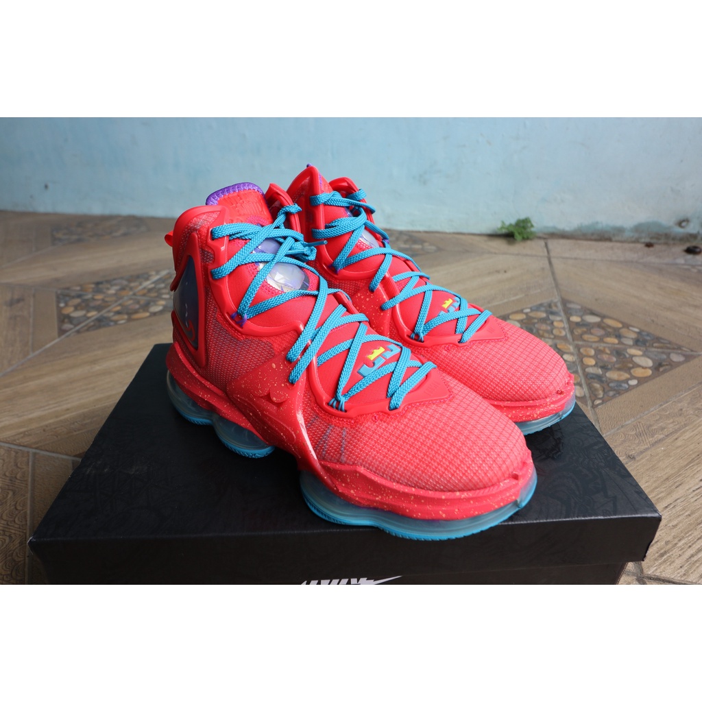 Sepatu Basket Nike Lebron 19 Siren Red BNIB Original 100%   Size 9