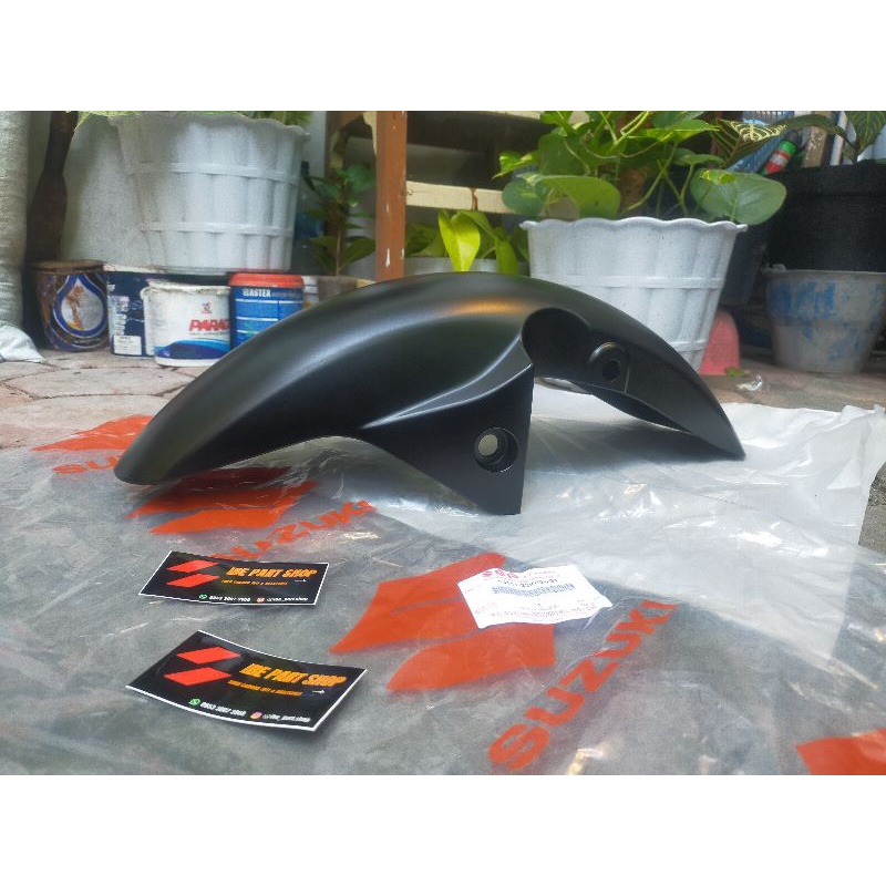 Slebor Spakbor GSX Hitam Original Baru Suzuki Genuine Parts