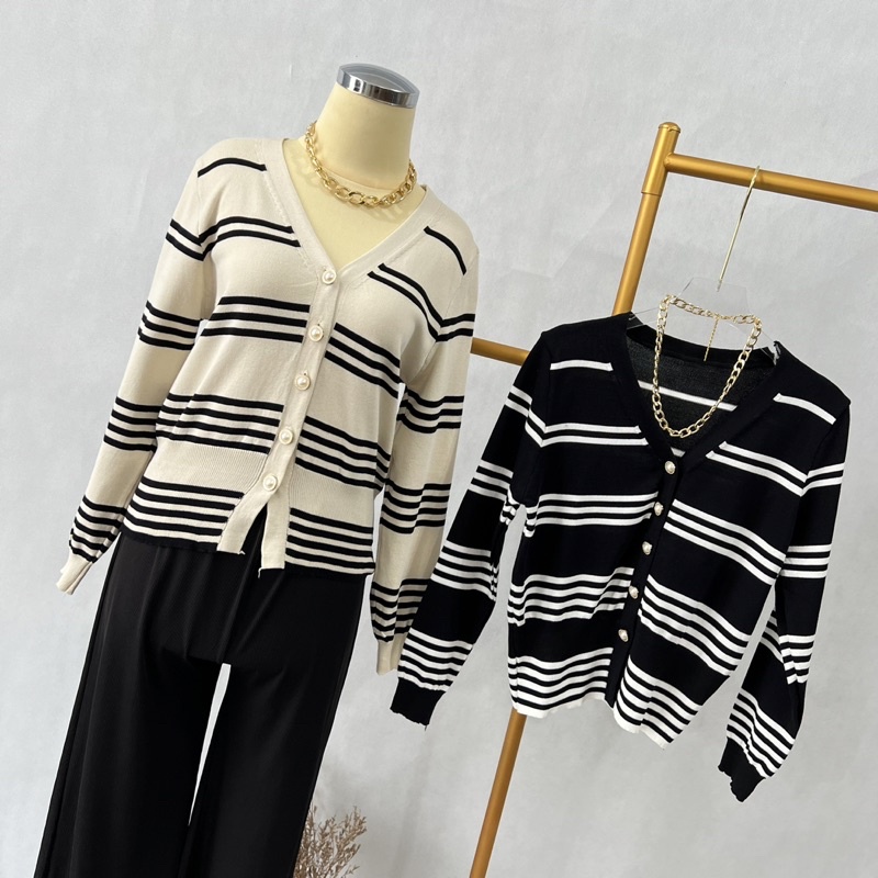 [LUXE.DLABEL] - E24 TOP [ Atasan Rajut Wanita Atasan Rajut Import wanita Atasan lengan panjang rajut Kaos wanita Vest wanita Atasan Wanita Atasan Halter tank Korea wanita Korean top Croptop Croptee Atasan perempuan Top premium quality]