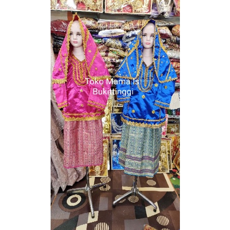 baju adat koto gadang anak anak