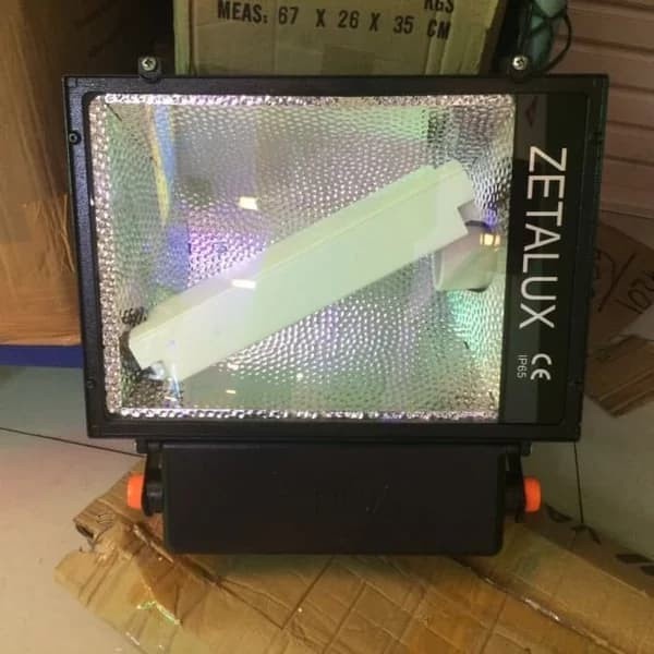 kap lampu sorot 400 watt komplit zetalux kap lampu sorot