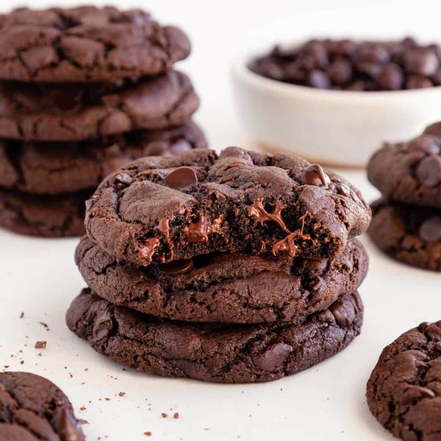 

Big Fat Double Dark Choco - Artisan Soft Baked Cookies