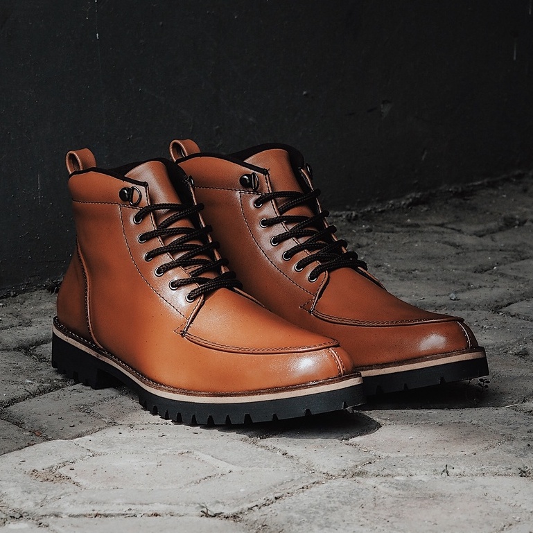 RUSSEL BROWN |MNM x GIANT FLAMES| Sepatu Boots Pria Camden High Boots ORIGINAL