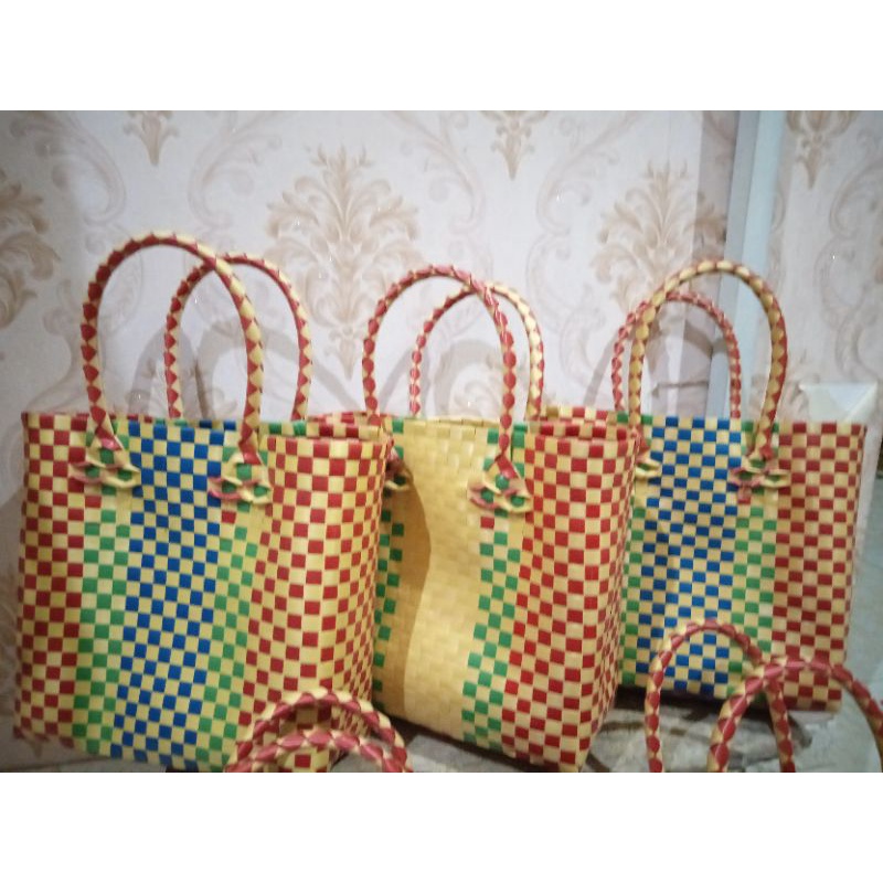 tas hajatan size S / Hampers imut/ Hampers lucu/ tas anyaman plastik