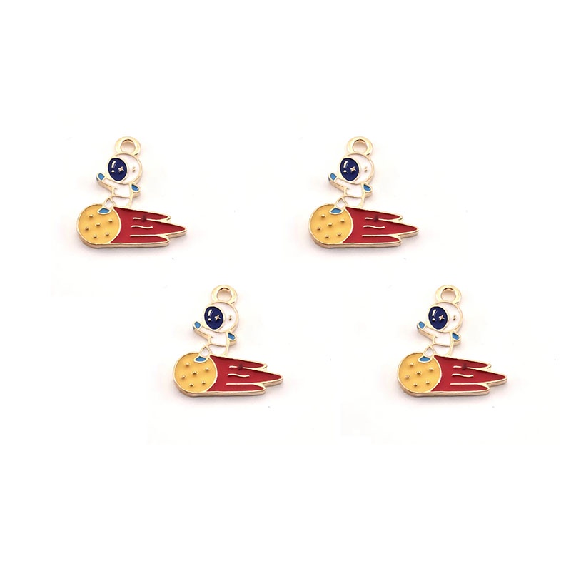 4pcs Liontin Bentuk Astronot Roket Bulan Bahan Alloy Metal Untuk Membuat Perhiasan Kalung Gelang