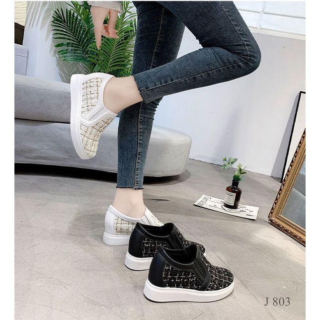 SEPATU KANVAS SANTINA FASHION 803