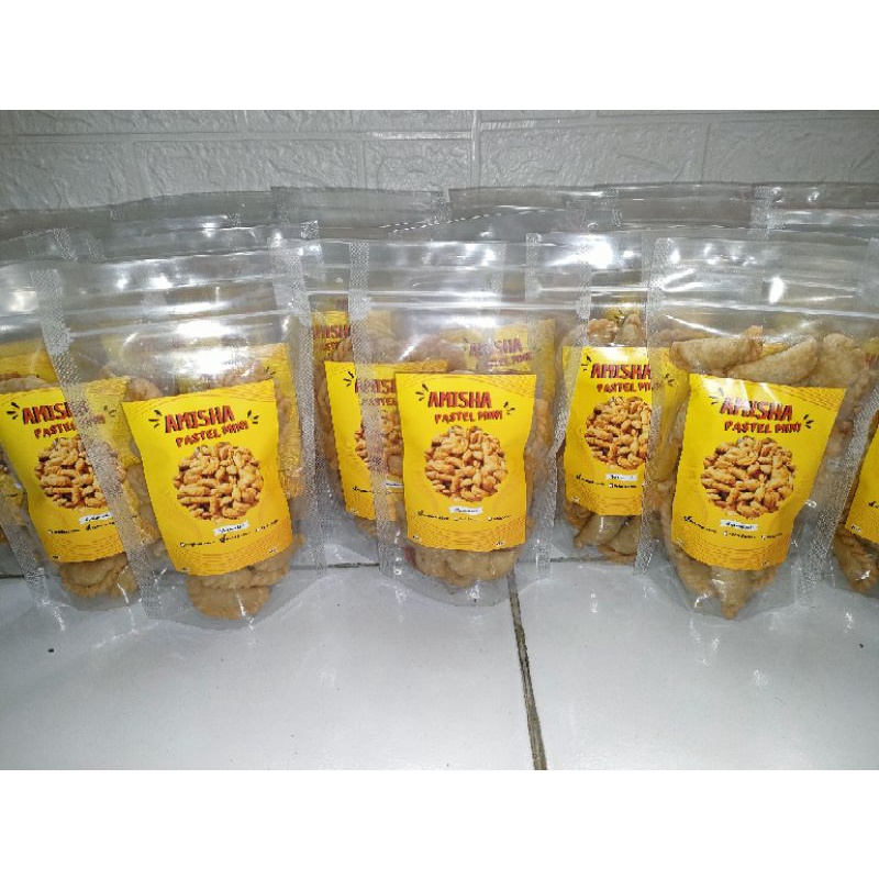 

Makanan ringan pastel kering abon sapi cemilan sehat 100Gr